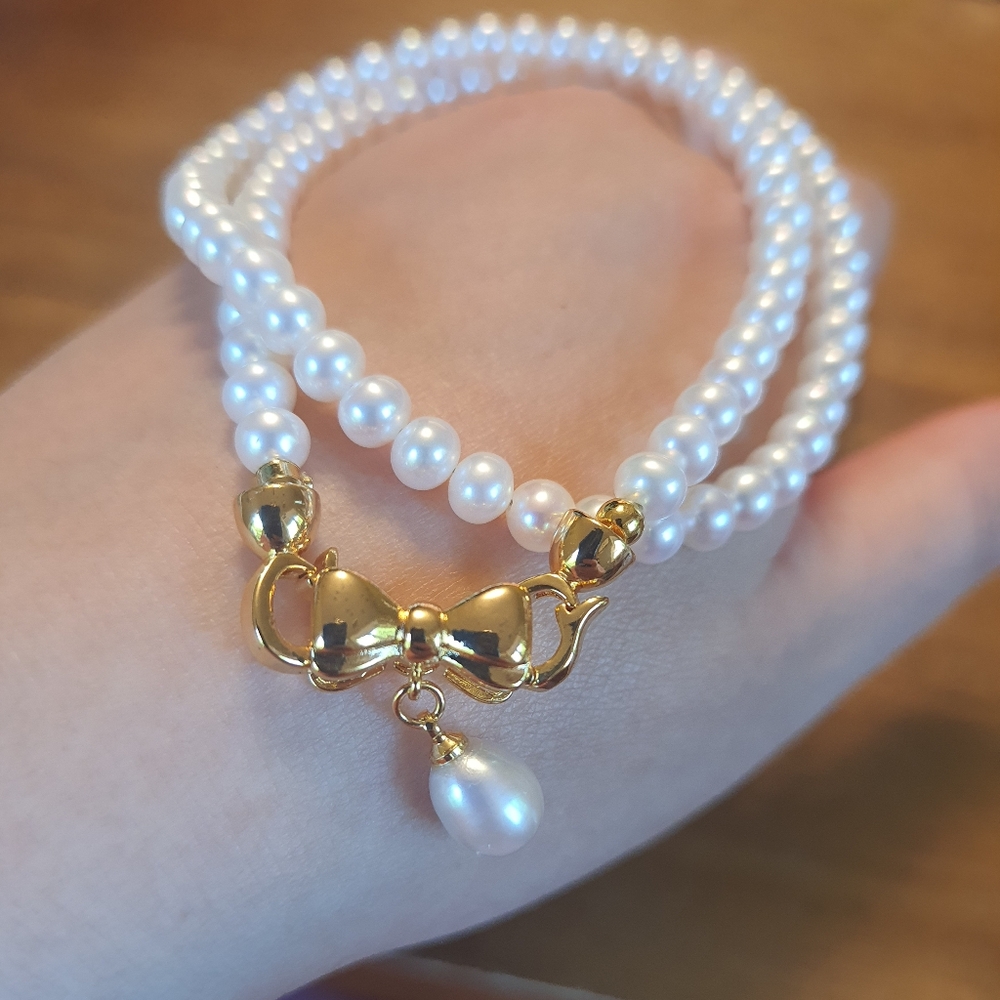 Elegant Natural Pearl Bow Necklace